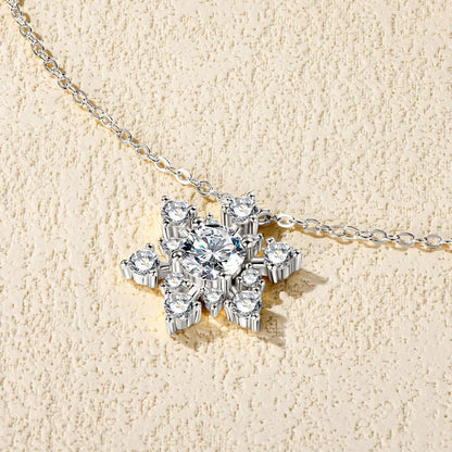 Round Cut Moissanite Snowflake Pendant Necklaces for Women Solid 925 Sterling Silver Chains Wedding Jewelry Gift Collar
