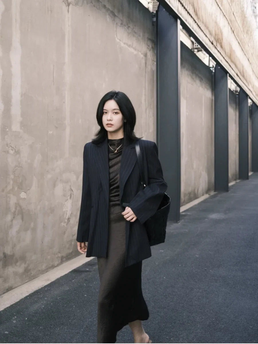 Fall/Winter 2025 New  Women's Street Fashion oversized pinstripe shoulder-padded loose suit jacket for women