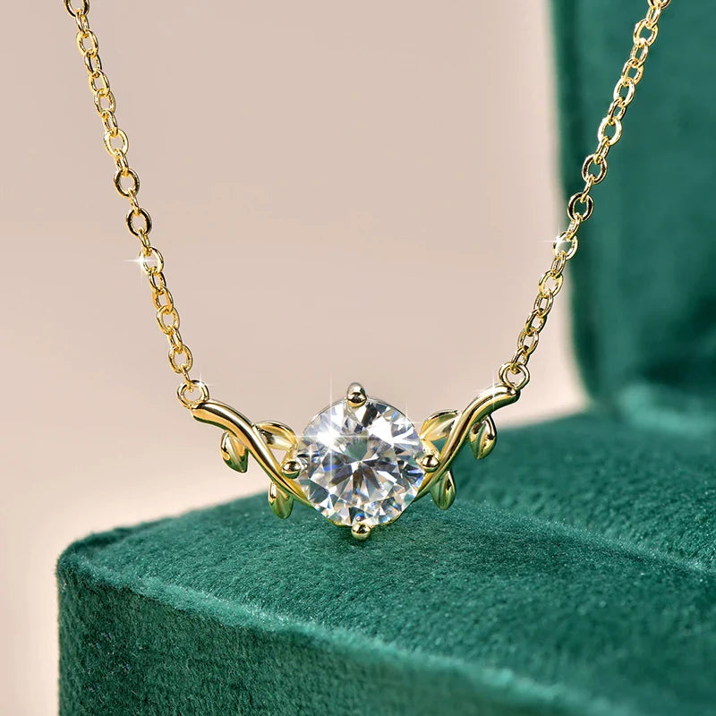 Exquisite Leaf Shape Pendant Necklace Certified 8MM Moissanite Diamond Necklaces for Women Neck Jewelry Accessories