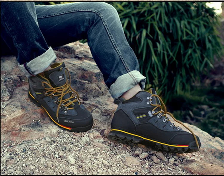 2026 Men Outdoor Ankle Boots Waterproof Sports Shoes Mountain Climbing Classic Footwear Leather Sneakers Hiking Boots Fashion
