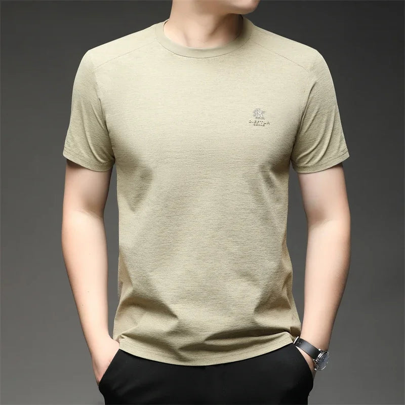 2026 New Men's Korean Style Fashion Badge Short Sleeved Sleeve Round Neck T-shirt Casual and Comfortable Summer Versatile Top