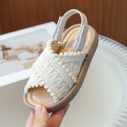Girls Summer Beach Shoes Ethnic Style Children's Casual Sandals Kids Soft Sole Fashion Shoes Vintage Princess Shoes Summer New