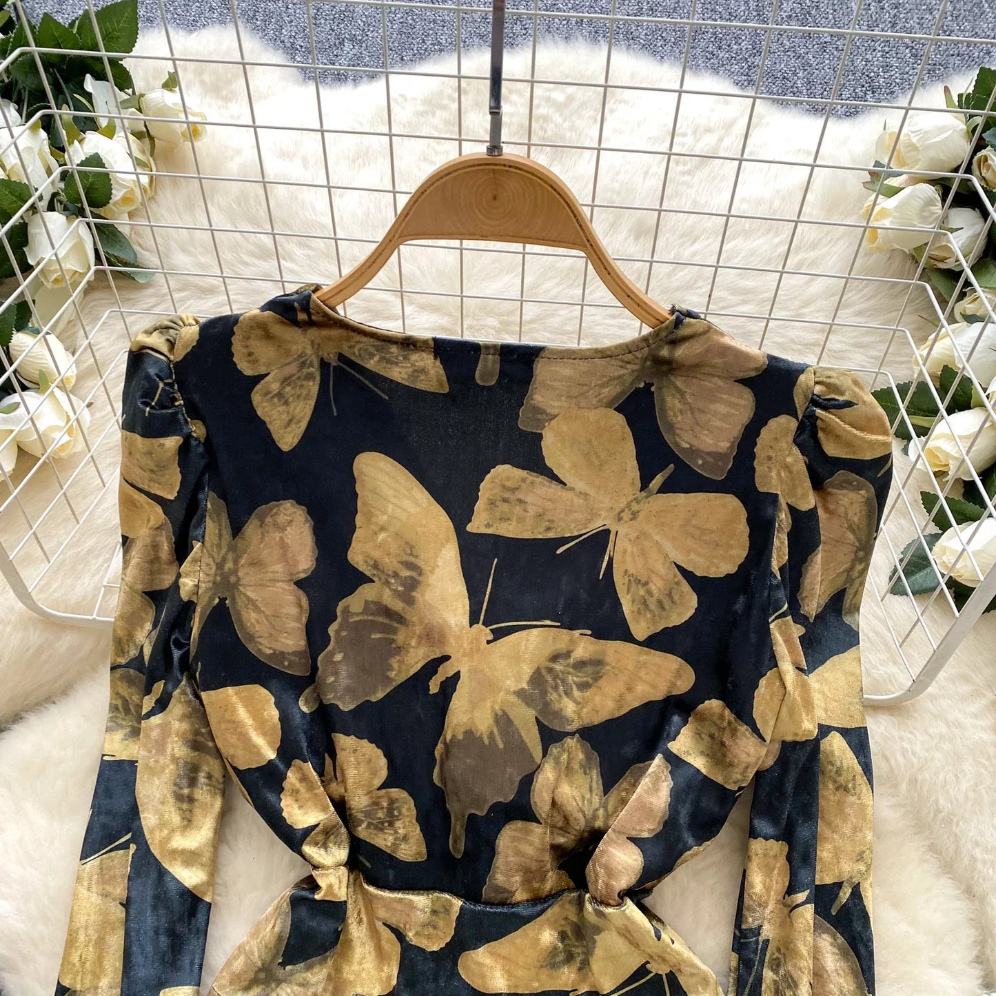 Fashion Butterfly Print Velvet Tops V Neck Flared Sleeve Short Sexy T-Shirt Autumn Senior Elegant Evening Women Blouse