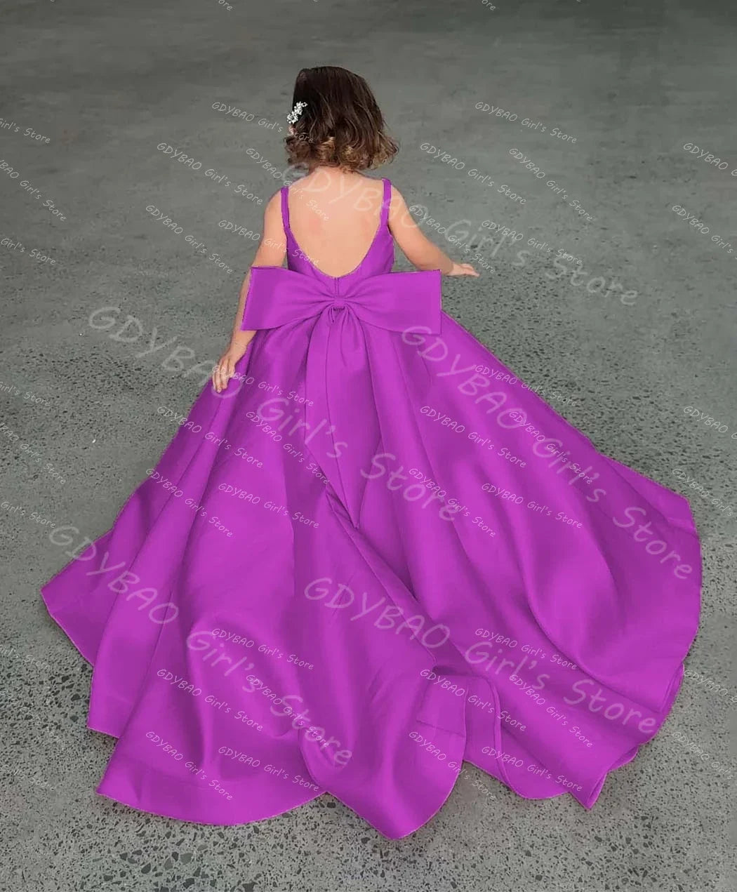 Pink Flower Girl Dresses for Wedding With Bow Backless Brush Train First Communion Frock Custom Pleated Satin Pageant Party Gown