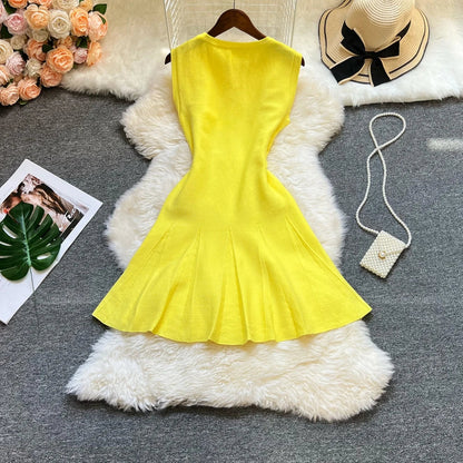 Chic Fashion 2026 Summer Pleated Short Dress Women O-neck Slim Waist A-line Party Dress Streetwear Lady Outfits Vestido