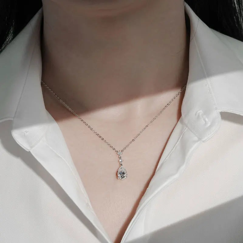 Exquisite 7x10mm Pear Cut Moissanite Pendant Necklace With Certificate for Women 925 Sterling Silver Chains Jewerly Gift