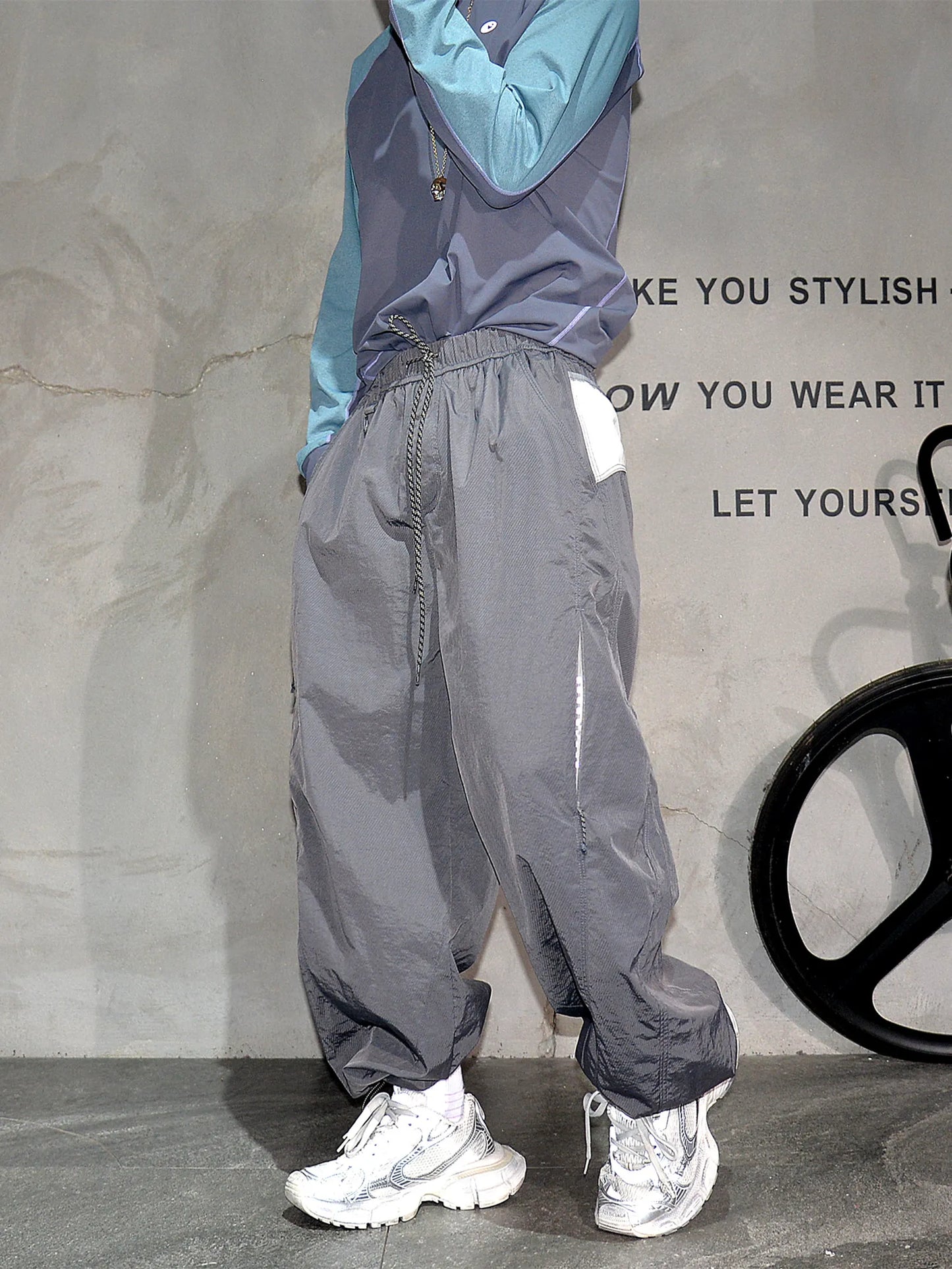Mens Jogger Pants Outdoor Lightweight Water Repellent Quick Dry Functional Hiking Loose Baggy Trendy Cuffed Sweatpants Fashion
