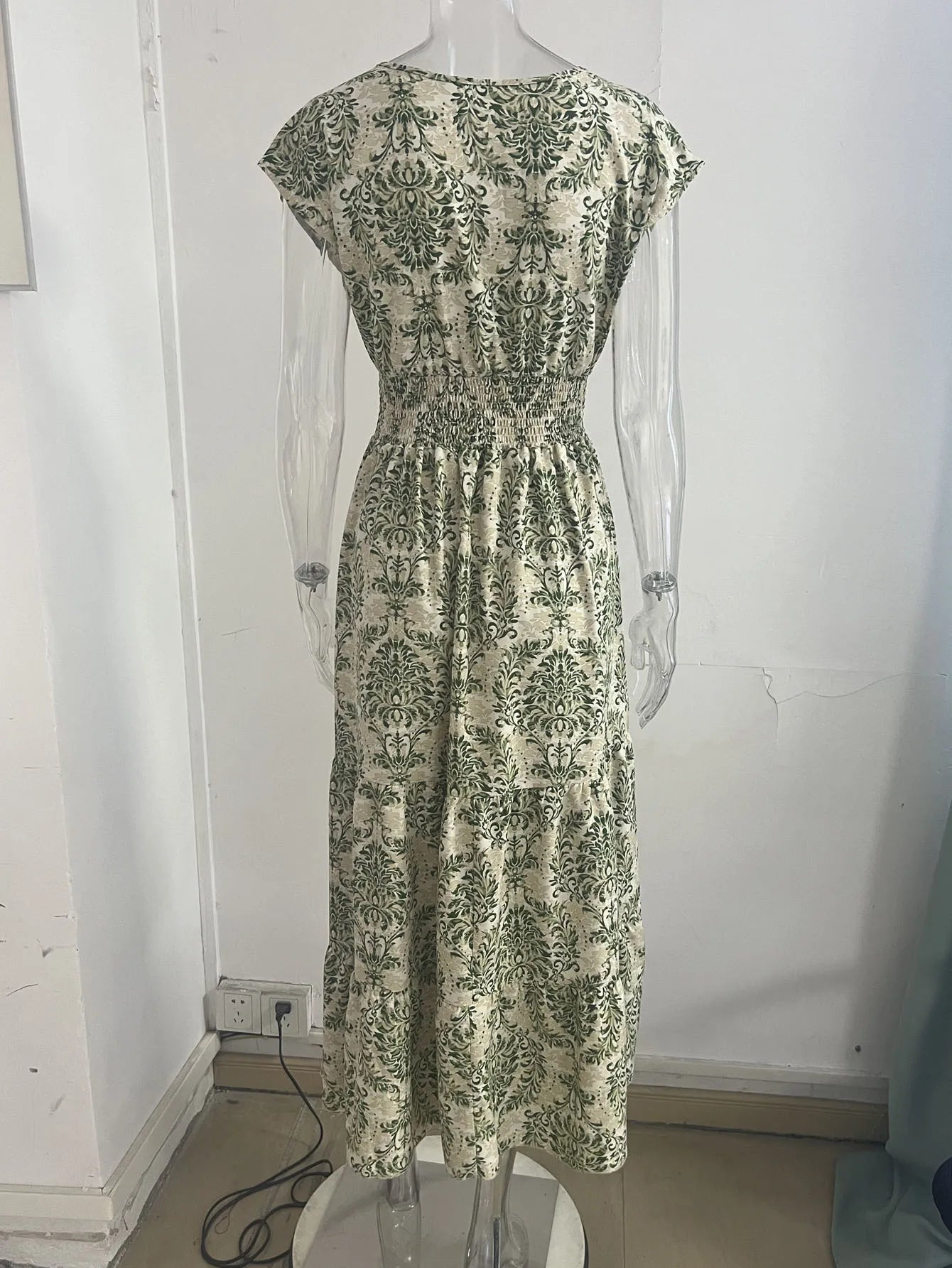 2026 Vintage Printed Dress Fashionable and Elegant V-Neck Short-Sleeved Jumpsuit Long Skirt Women's Clothing