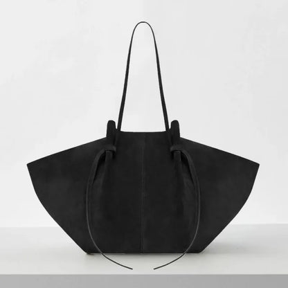2026 New Large Capacity Trapeze Women Shoulder Bags Designer Metal Lock Handbags High-Quality Pu Leather Big Tote Commute Bag