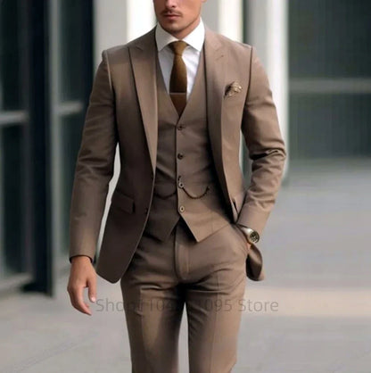 Green Mens Suits Casual 3 Pieces Slim Fit Notch/Peak Lapel Formal Wedding Groom Wear Blazer Tuxedos for Party(Blazer+Pants+Vest)