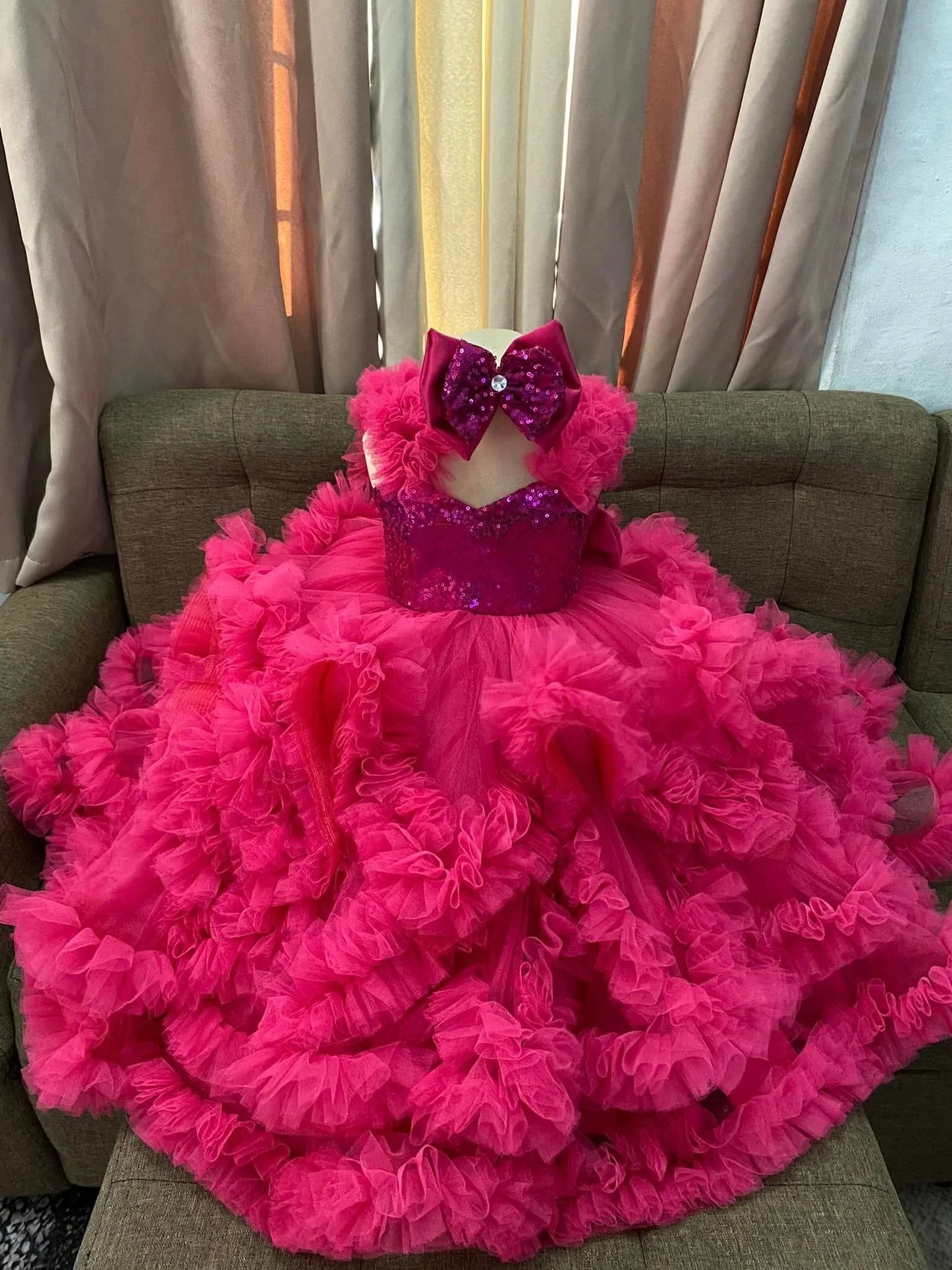 Luxury Ball Gown Girls Birthday Party Gowns Ruffles Sequined Flower Girl Dress For Wedding Customized Princess Child Prom Dress
