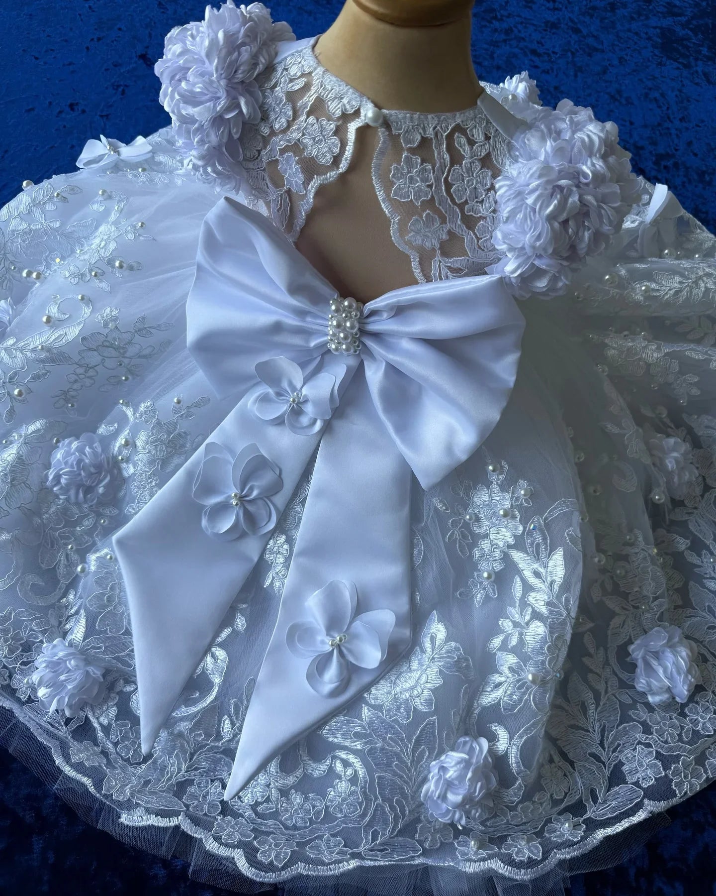 Cute Lace Baptism Christening Gown With Bonnet Outfit Baby Girls White Party Birthday Gown Wedding 3D Flower Girl Dress