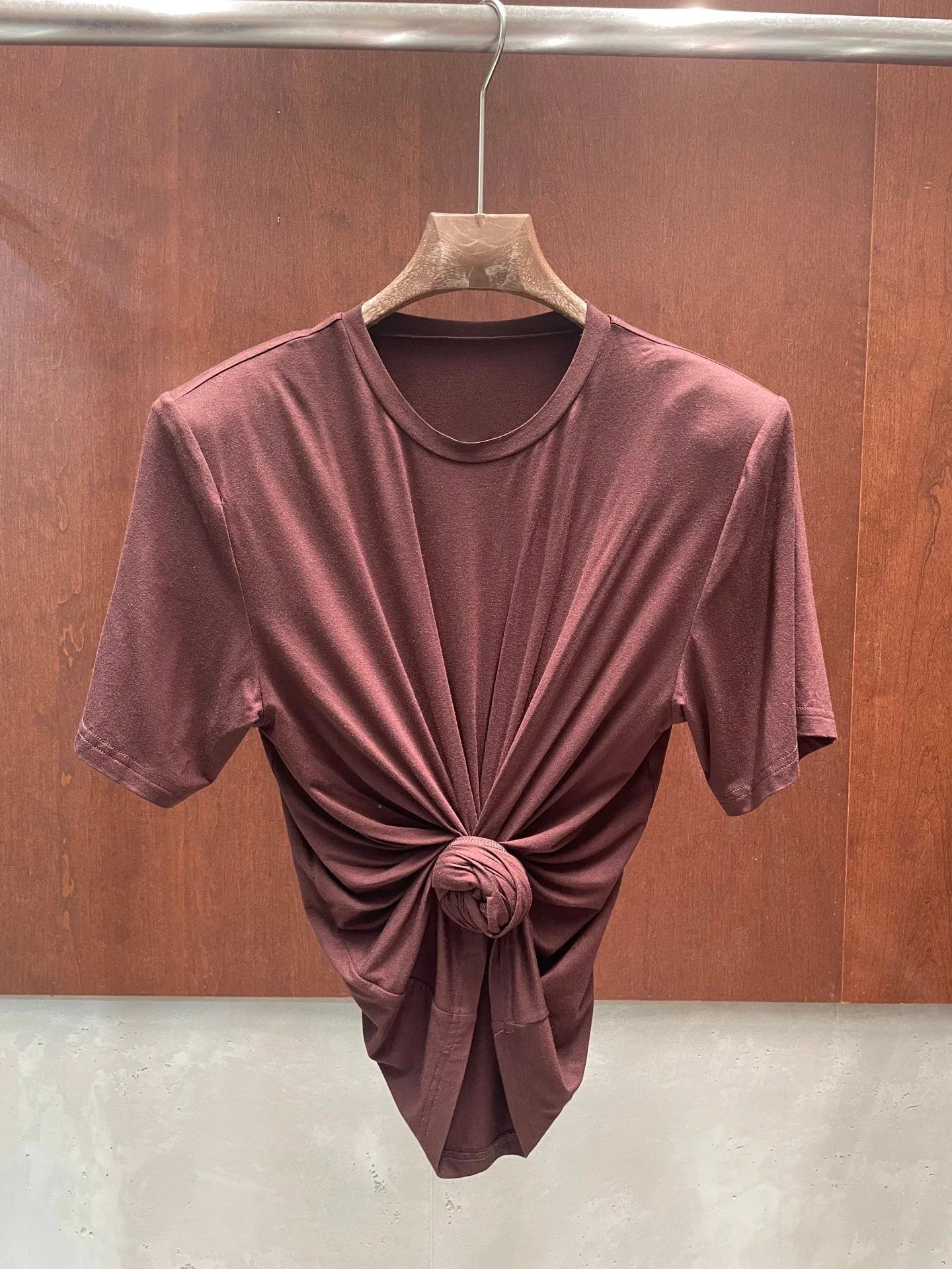Y2K knotted twist knitted threaded round neck Top women fashionable and versatile navel padded shoulder short-sleeved T-shirt