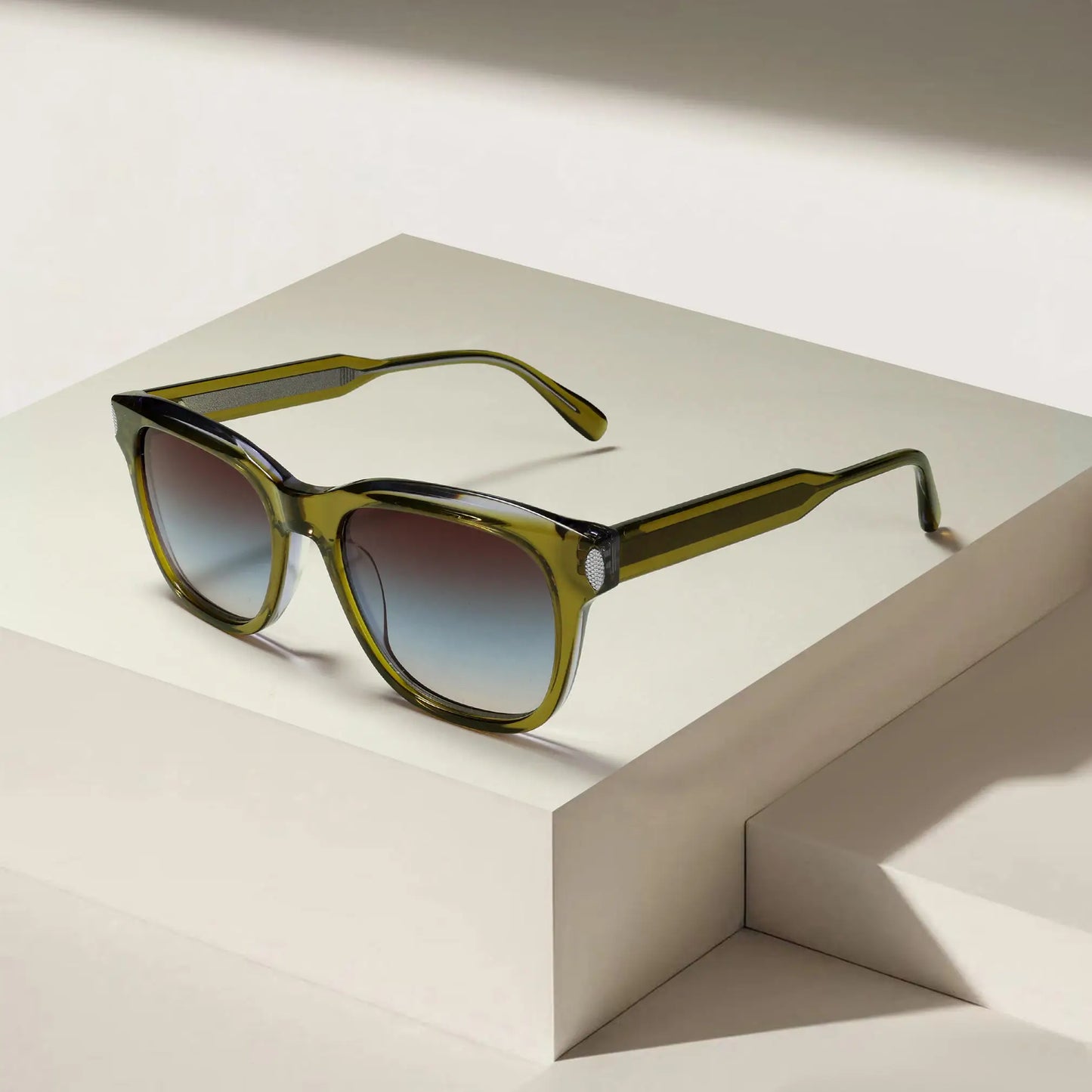 Olive Acetate Sunglasses Vintage Rivet Retro Sun Glasses UV400 Protection Unisex New Designer Eyewear Fashion