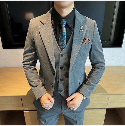 2026 High Quality (Suit + Vest + Trousers) Stylish and Handsome Casual Wedding Suit Business Suit Three-Piece Genuine