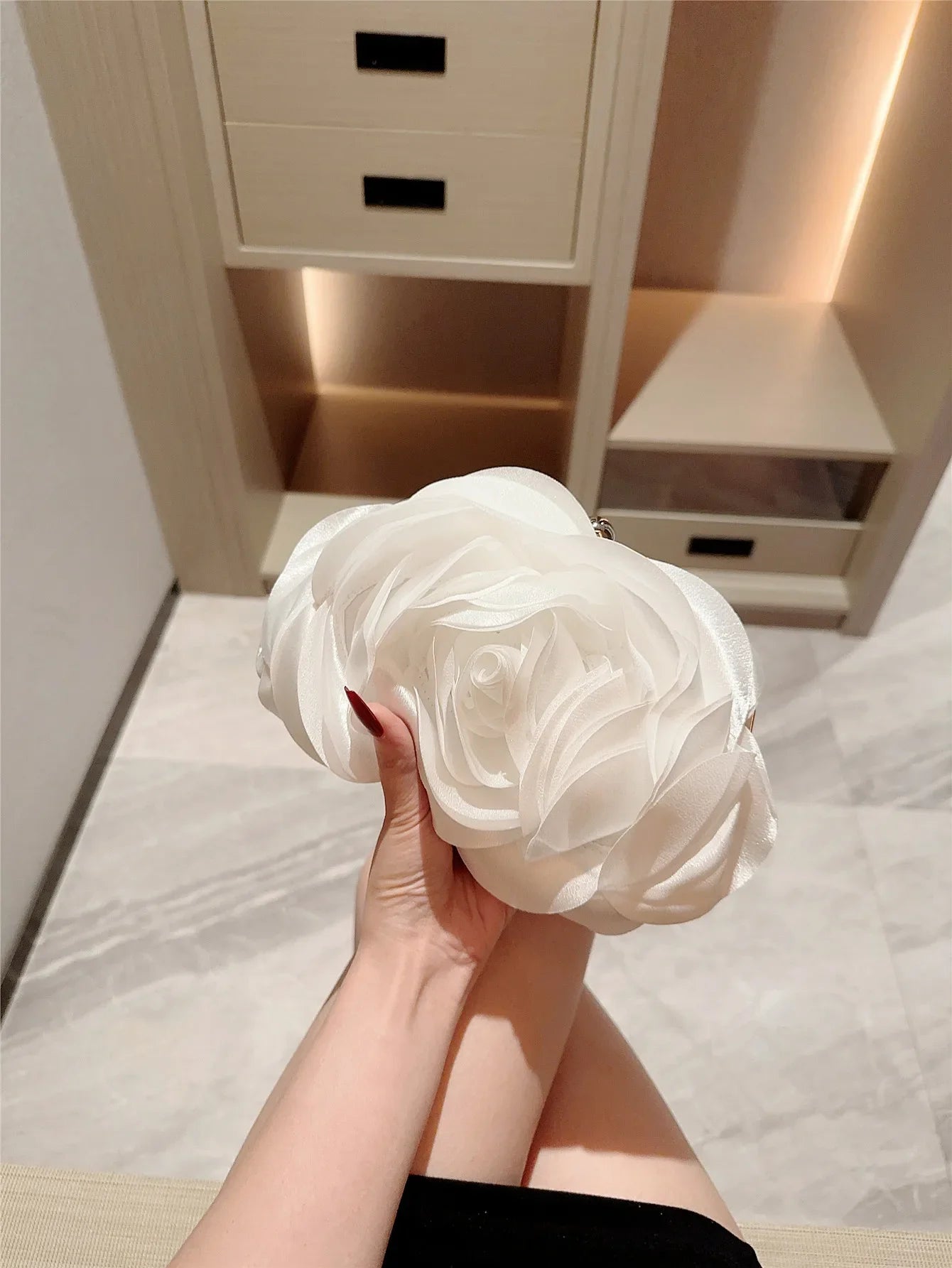 New Dinner Bag Flower Clutch Bag White Romantic Wedding Bridesmaid Bag Dress Prom Bag Party Bag