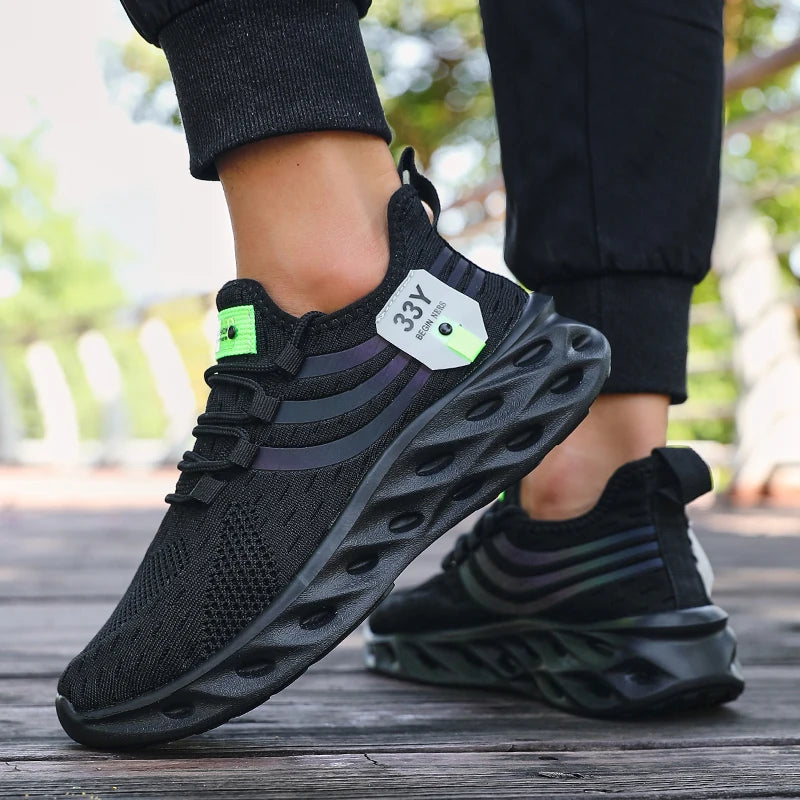 2025 Men Running Shoes Lightweight Sports Shoes Mesh Breathable Casual Running Shoes Women Anti Slip Outdoor New Product Launch