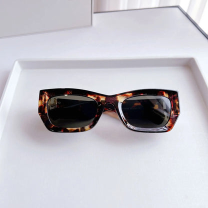 Light Luxury Designer Sun Glasses Women's Retro Polygonal Cat Eye Sunglasses for Men UV400 Personality Cool Trendy Glasses