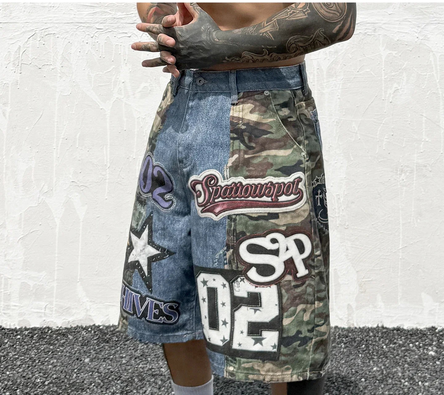 Hip Hop Camouflage Letter Embroidery Loose Fit Five Pocket Mens Streetwear Short Pants Cotton Denim Patchwork Women Shorts