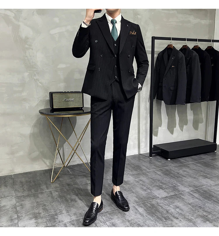 2025 High-quality Korean Version Slim-fit Business (Suit + Vest + Trousers) Striped Double-breasted Suit Three-piece Set