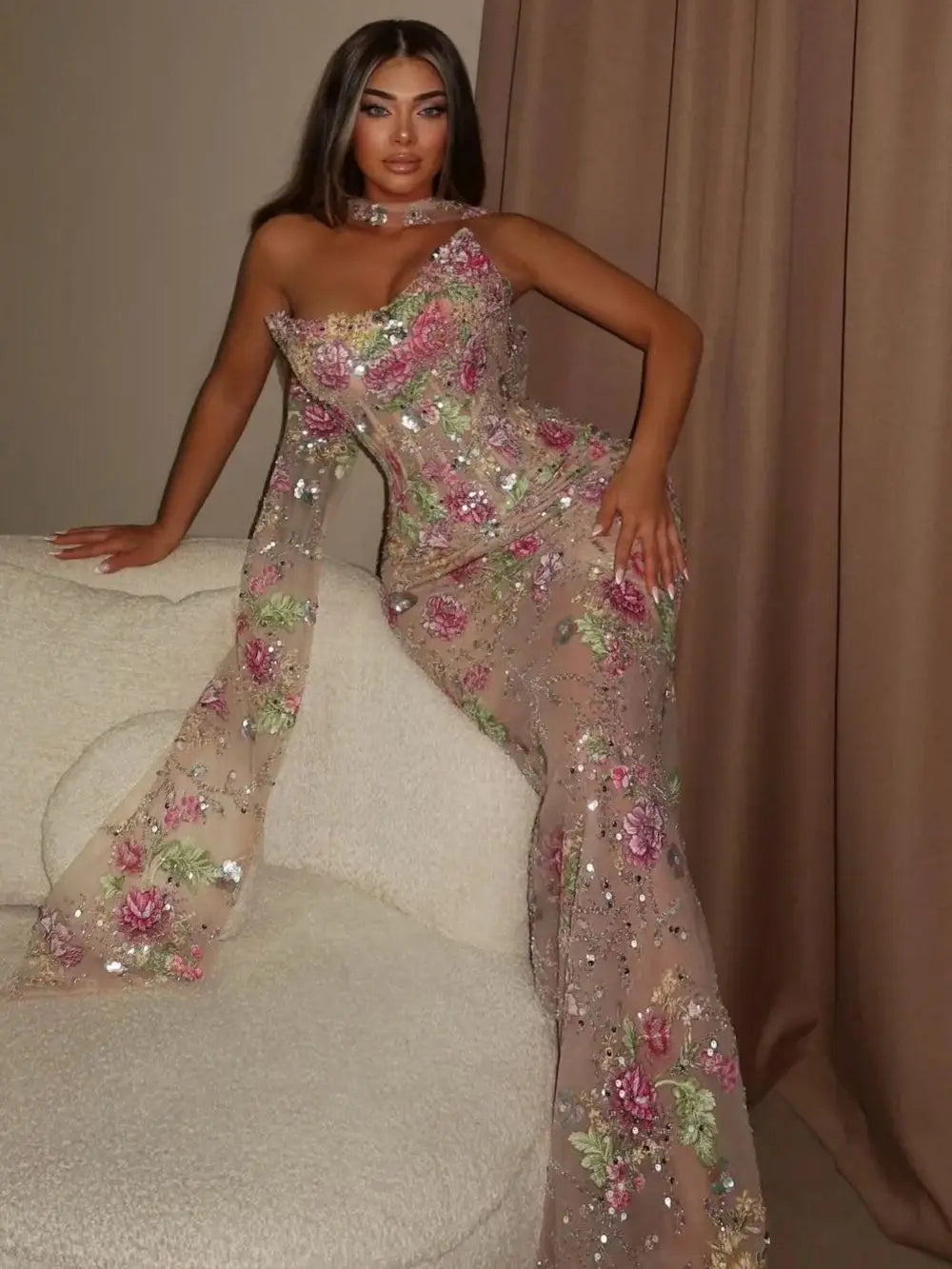 2026 Customized Sleeveless Prom Dresses Lace Embroidery Flower Appliques Lace-Up Trumpet Mermaid Formal Evening Party Gown