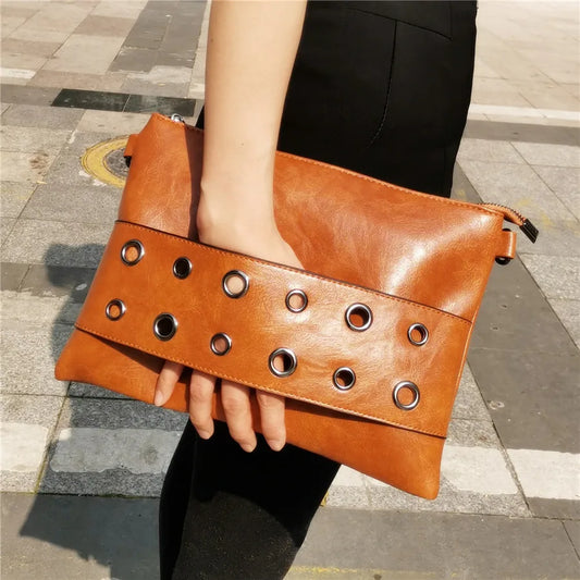 Brand Design Rivets Women Envelope Clutch Bag PU Leather Ladies Crossbody Messenger Bag Female Shoulder Bag Party Clutches Wrist
