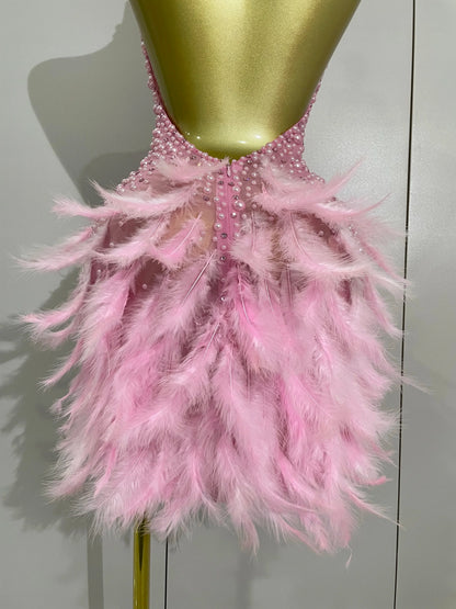 Women Luxury Rhinestones Pearls Feathers Halter Backless Short Dress Women Sexy Celebrate Birthday Dress Nightclub Stage Costume