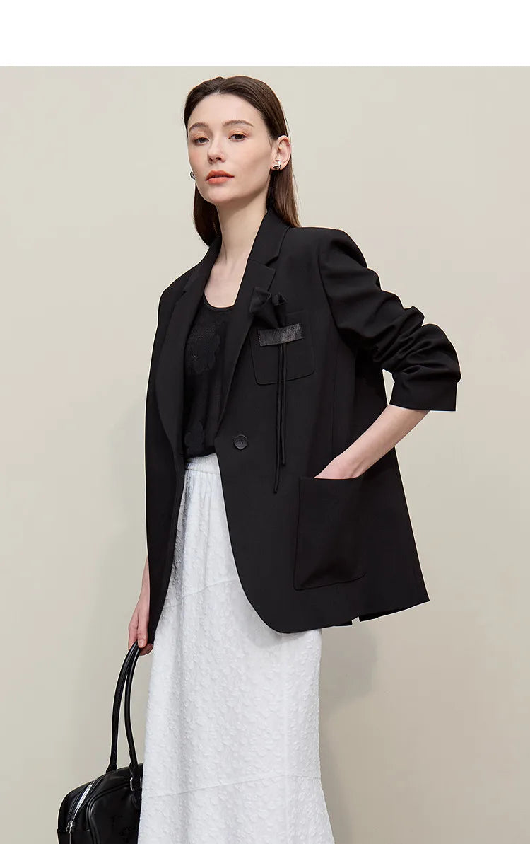 Women's Blazer 2026 Autumn New Casual Notched Lapel Shoulder Pad Coat 3D Floral Detail Women's Versatile Loose Top 12651016