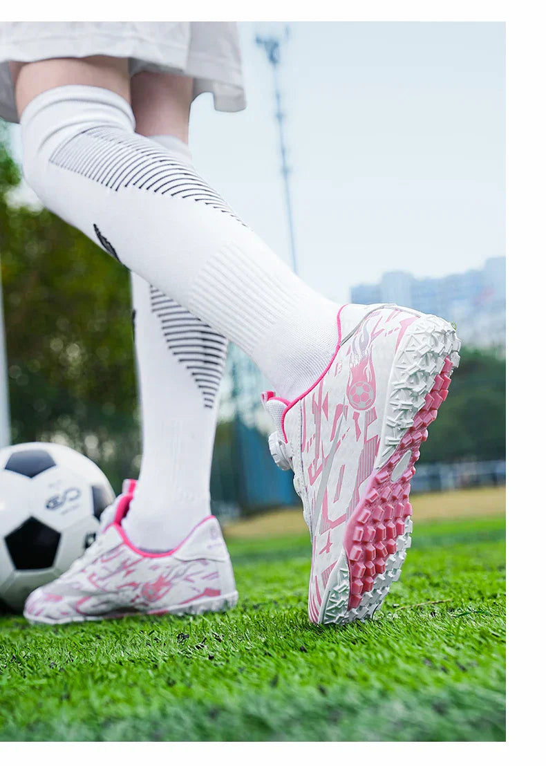 New Men Kids Soccer Shoes Football Boots Ultralight Match Grass Boys Professional Cleats Non-Slip Training Shoes Drop Shipping