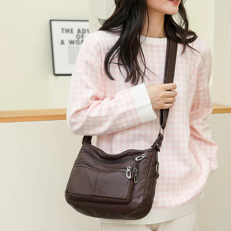 Women Bag 2023 New Fashion Middle-aged Handbag Multi-pocket Practical Messenger Vintage Shoulder Bag Hobos Trend Crossbody Pack