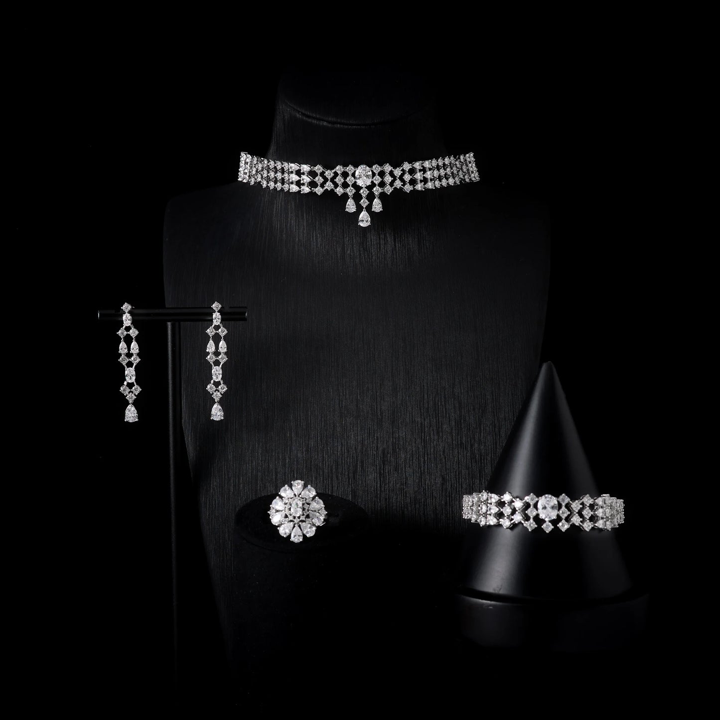 Choker Necklace Sets for Women Cubic Zirconia Bridal Jewellery Set Dubai Saudi Party Engagement Accessory