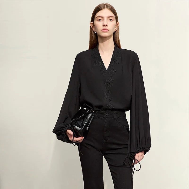Chiffon Women's Blouse 2025 Autumn New V-neck Letter Embroidered Top Elegant Lantern Sleeve Loose Women's Shirt 12421028