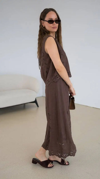 Summer Women Linen Two Piece Set Cut-Out Embroidered Sleeveless Top Midi Skirt Boho Beach Vacation Style