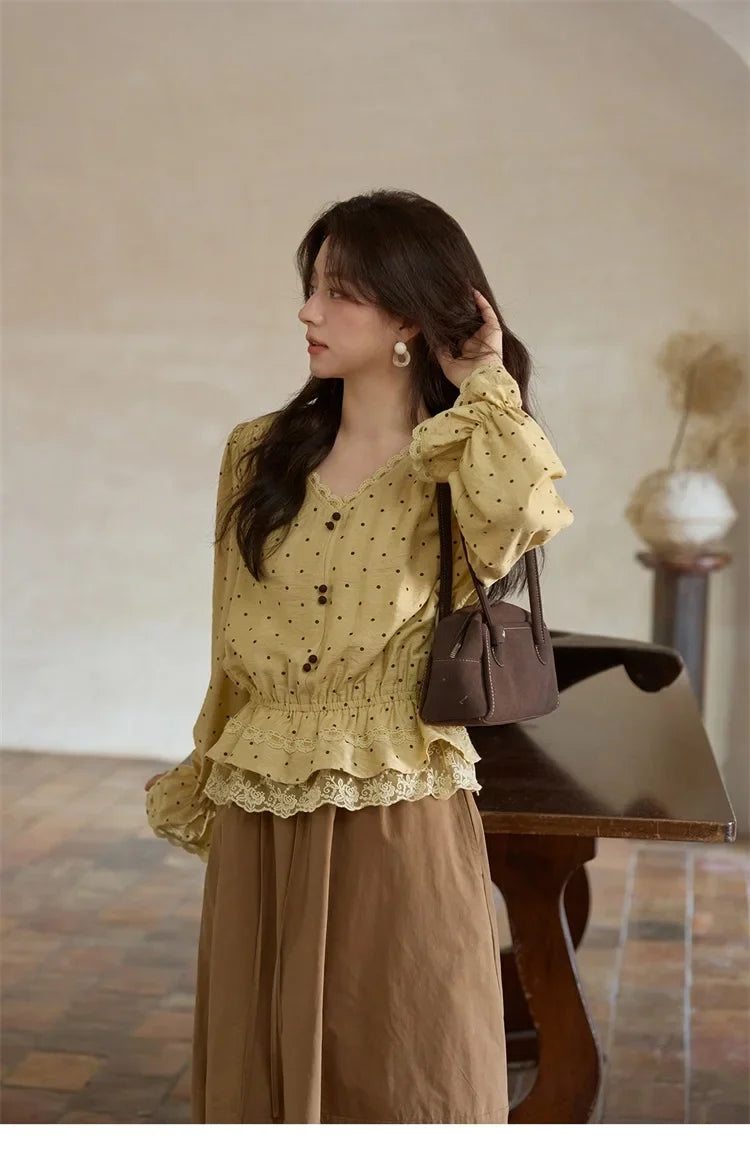 Autumn Yellow Polka Dot Linen Blouse 2025 Autumn Lace V-neck Commuter Top Flare Sleeve Elastic Waist Shirts MXE42X1975