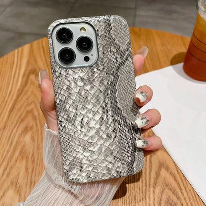 Luxury Snake Texture Leather Phone Case for iPhone 16 15 14 Pro Max Plus 13 12 11 Cases Leather Soft Cover Woman Girl