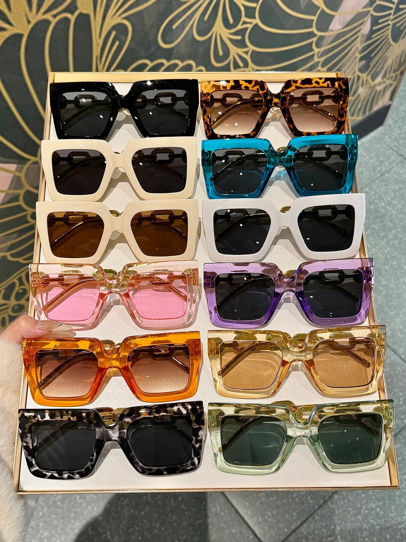 12Pcs Extra Large Square Frame Glasses Metal Hinge Popular Fashionable Multi-Color Classic Color Combination Glasses Set