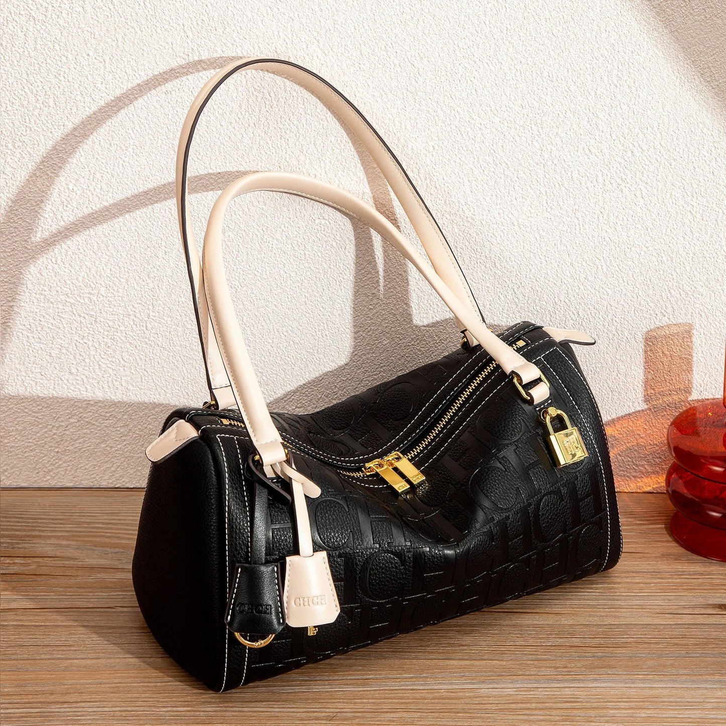 Women's Shoulder Bag 2026 New Simple Brown Handbag Women's Commuting Pillow Bag
