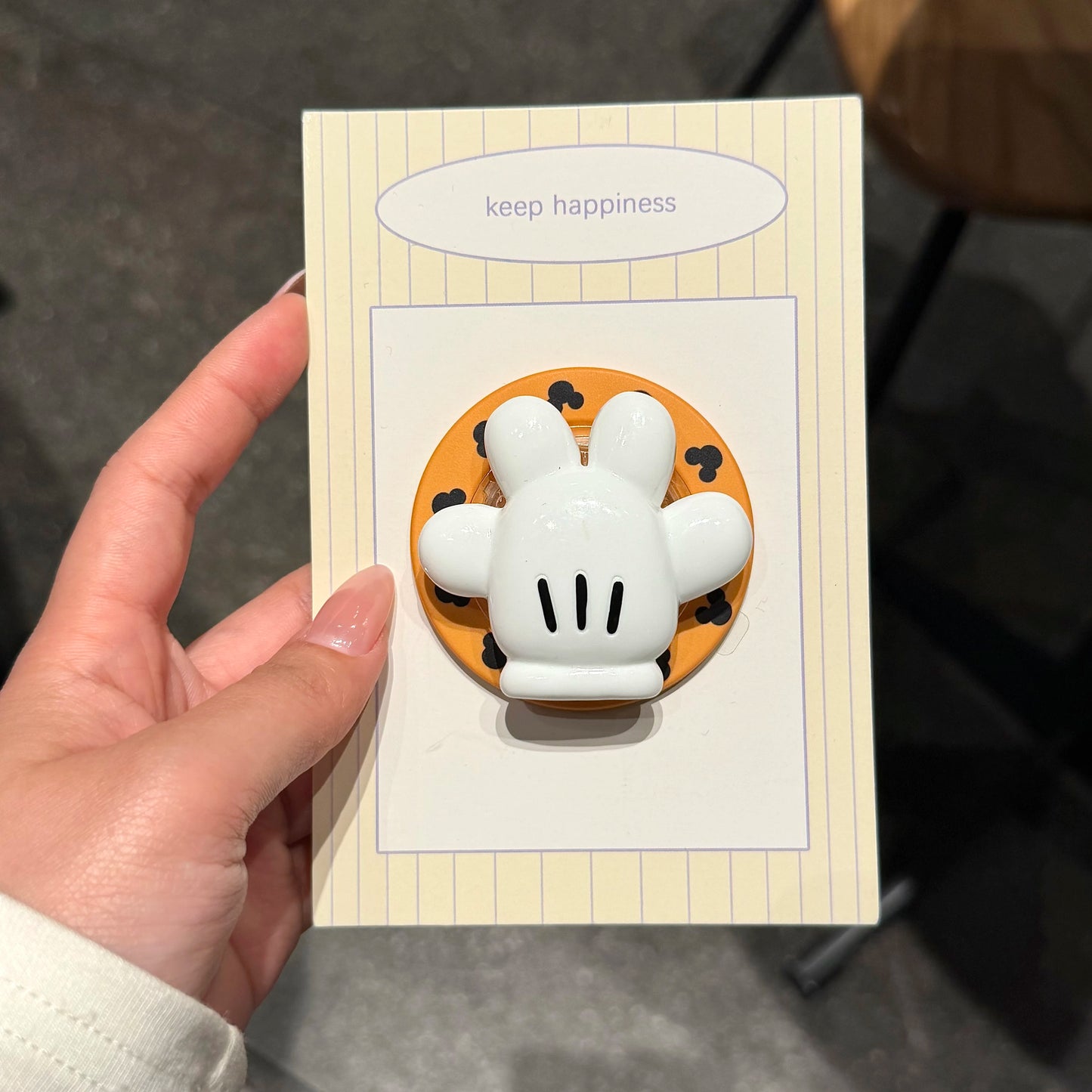 Cute Mickey Glove For Magnetic Phone Case with Stand 3D Hand Shape Grip Holder for 17 16 15 14 13 Pro Max  Disney Cartoon Cover.