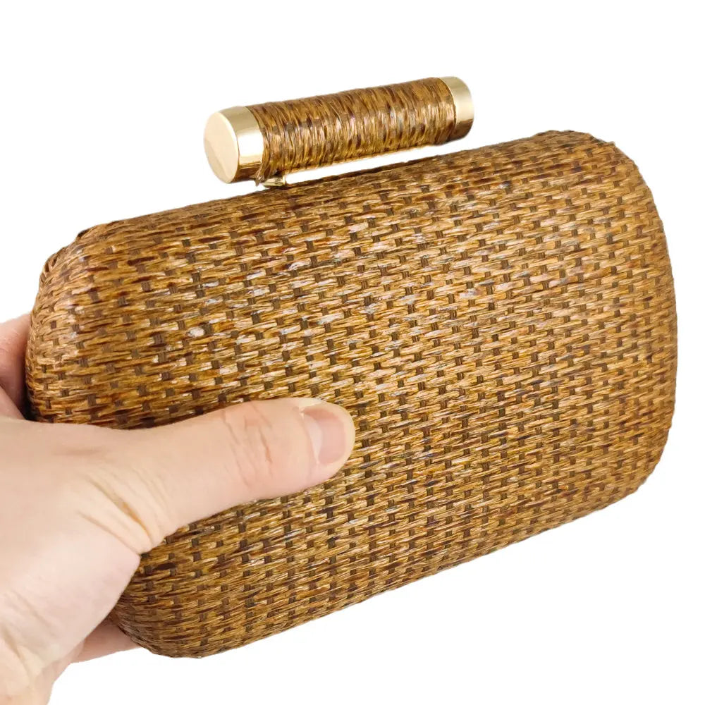 Straw Women Metal Clutches Chain Shoulder and Crossbody Bags Ladies Party Cockatail Evening Beach Clutch Purse