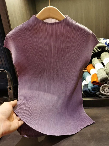 Miyake Versatile Classic Simple Solid Color Stand Up Collar Pleated Top Women Slim Slim Short Sleeve Miyake T-shirt Summer 2025
