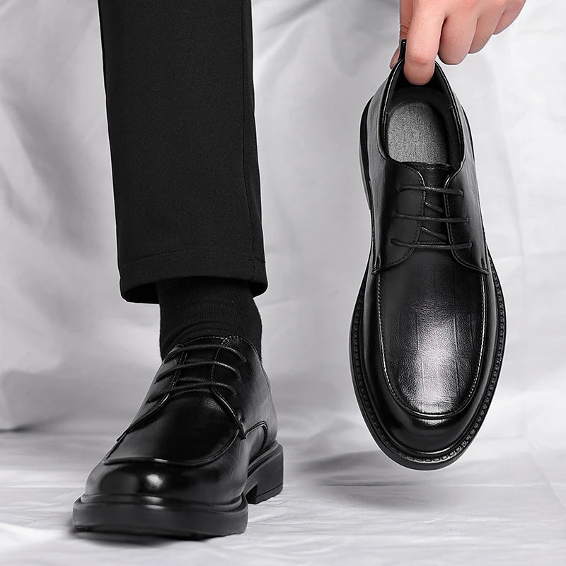 Leather Shoes Men's Four Seasons Business Formal British Casual Commuting Style Black Heightening Wedding Groom's Shoes New