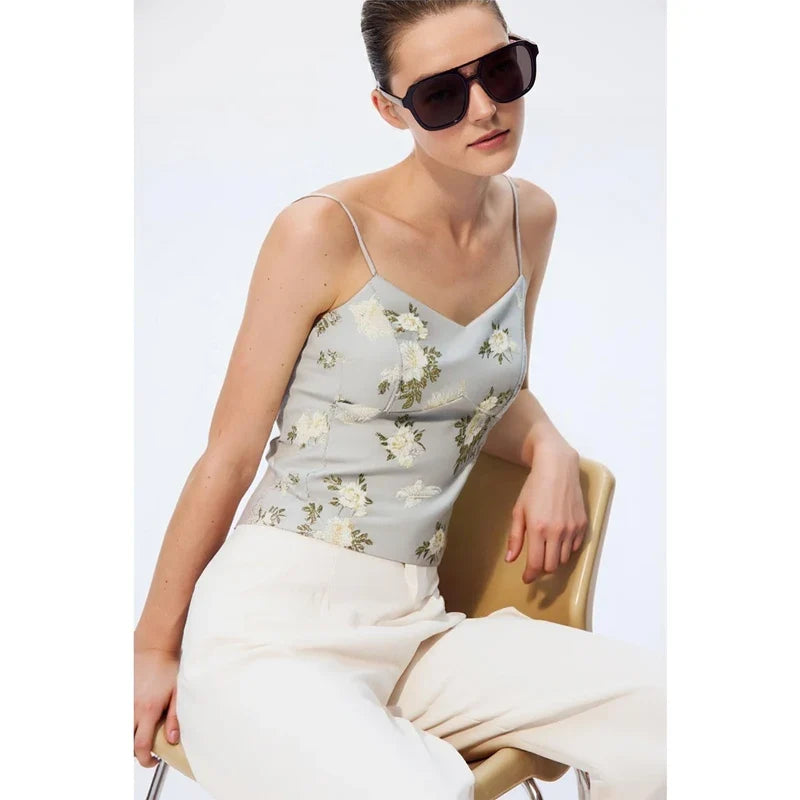 Women Top 2026 Autumn New Jacquard Sling Vest Women Adjustable Shoulder Strap Inner Waist-cinching Sleeveless Top 12651005