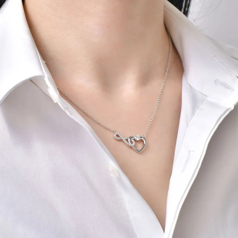 Certified 4mm&1.3mm VVS1 D Moissanite Necklace Collar Plata 925 Sterling Silver Infinity Heart Shaped Pendant Necklaces