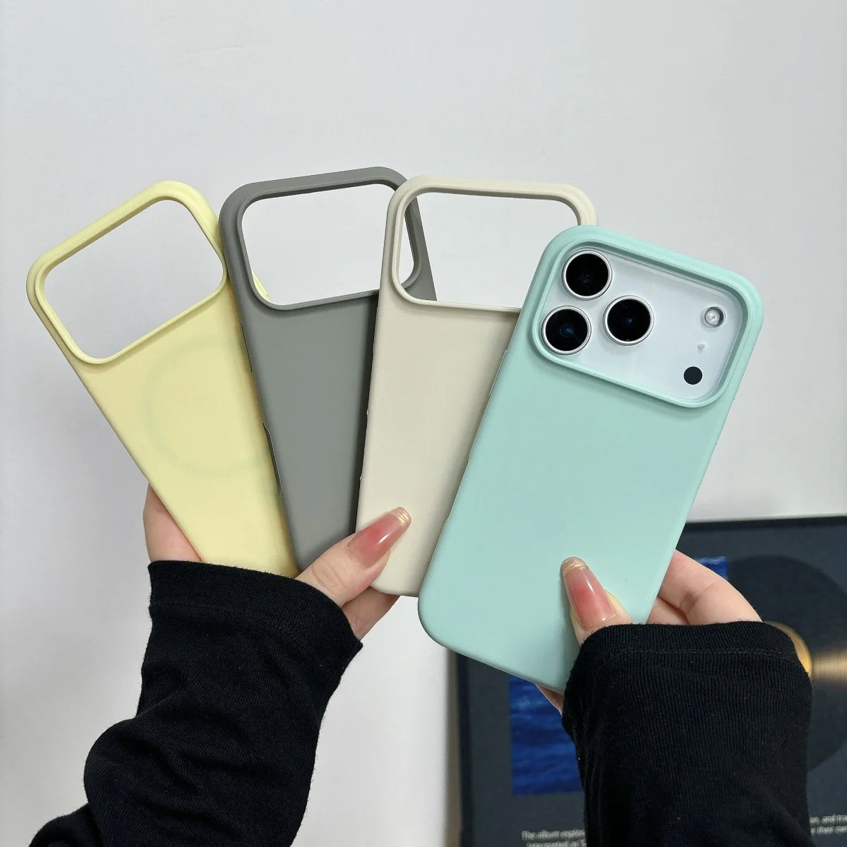 Liquid Silicone For Magsafe Phone Case For iPhone 17 16 15 14 13  Pro Max Plus Magnetic Wireless Charge Cover