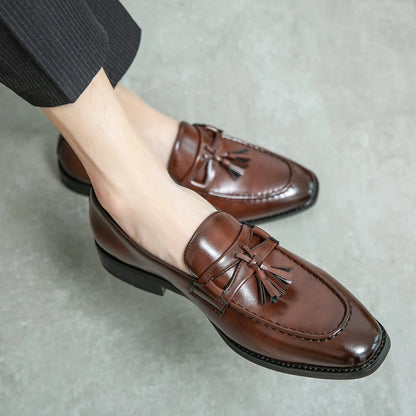 Mens Luxury Tassel Flats Leather Casual Office Designer Brogue Loafers Moccasin Wedding Oxford Footwear Dress Shoes for Men 2022