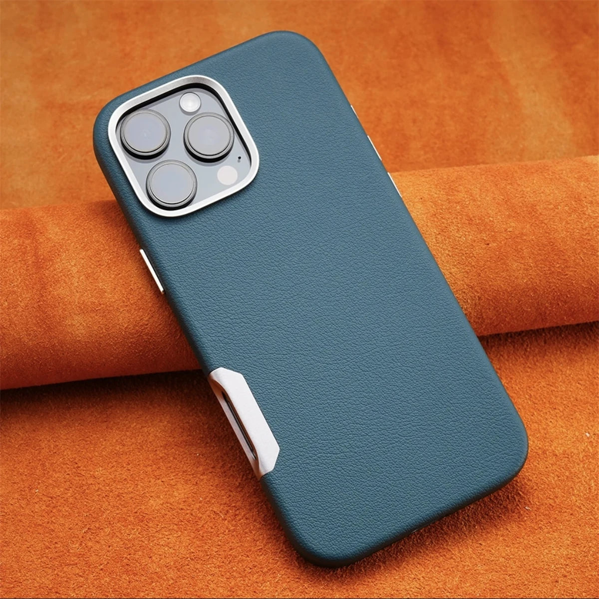 For MagSafe Luxury Business Leather Phone Case for iPhone 16 16Pro Max 16plus Magnetic Wireless Charging Matte Shockproof Cover