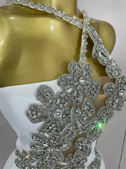 Sexy Backless Sparkly Crystal Diamonds White Bodycon Bandage Dress Women Celebrity Elegant Evening Club Party Birthday Dresses