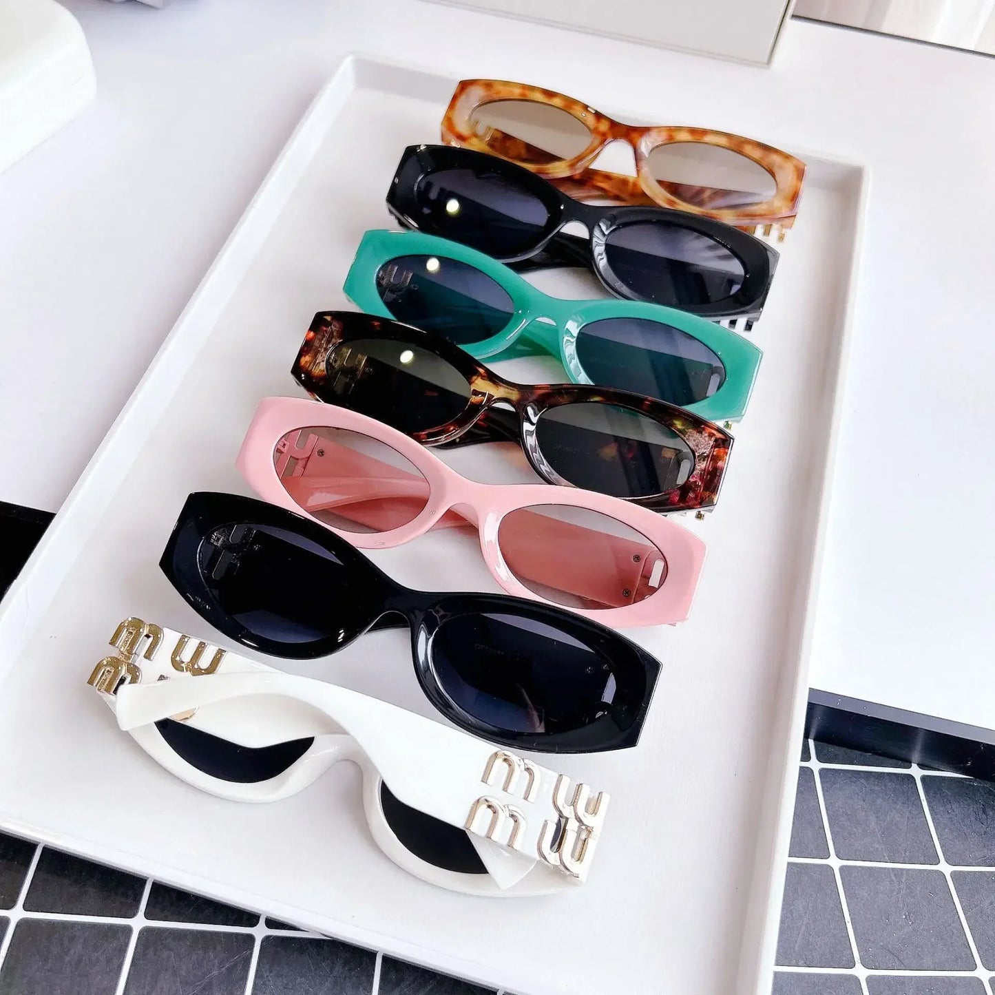 New Cat Eye Retro Fashion Sunglasses for Women Ins UV400 Vintage  UV400 Sun Glasses Gafas De Sol Vintage Sunglass Para Mujer