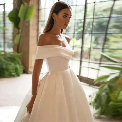 Customized Boat Neck Ball Gown Wedding Dress Off the Shoulder Simple Vestido De Noiva Zipper Back Satin Robe Mariage