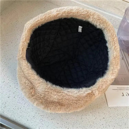 Trendy Faux Fur Winter Hat Thick Warm Faux Fur Hat Lamb Wool Bomber Hat Winter Season for Men and Women